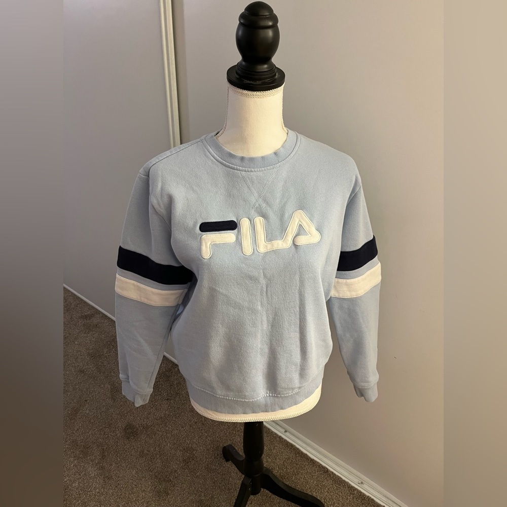 FILA women's light and navy blue crewneck size medium - Picture 2 of 8